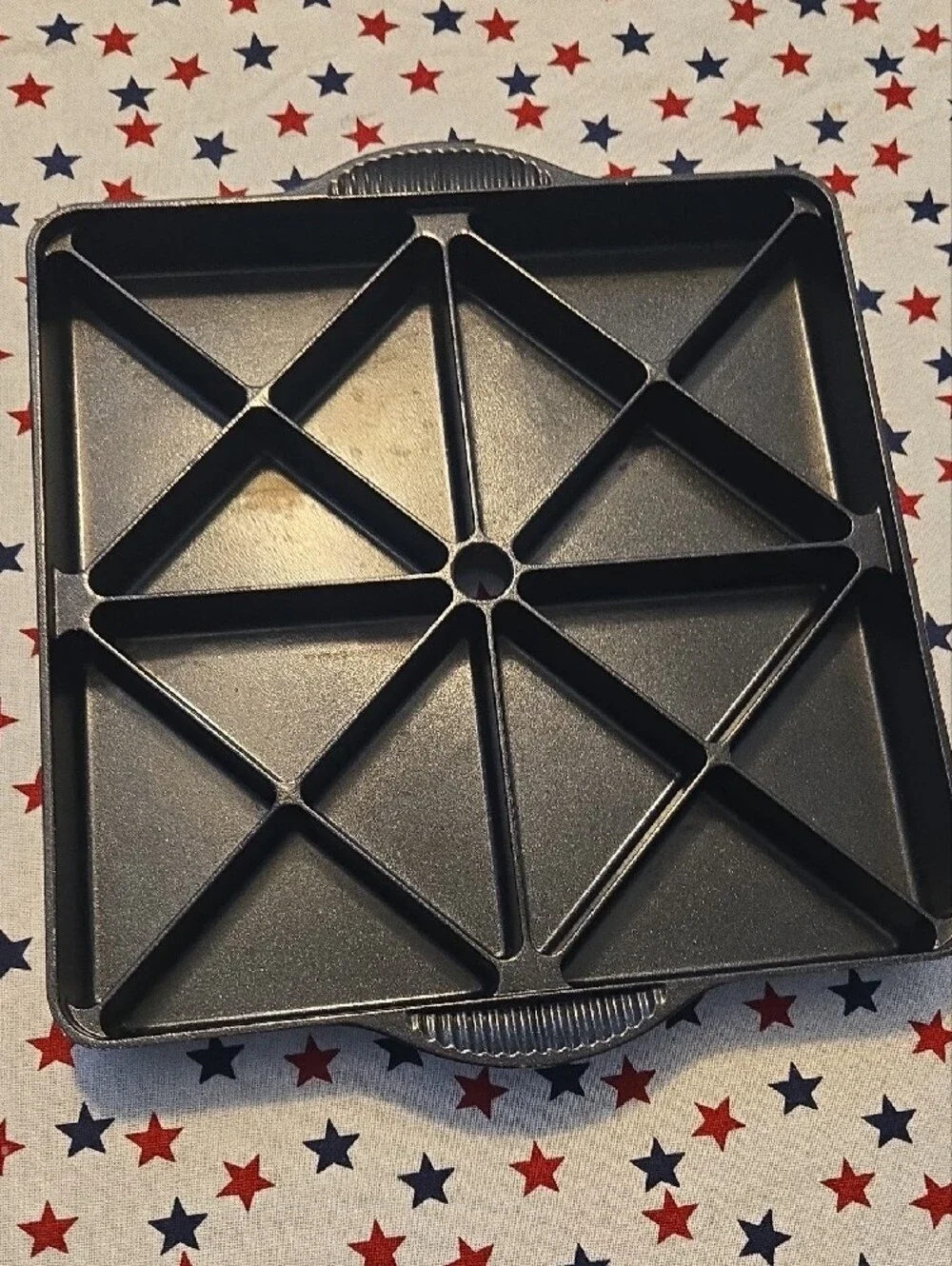 Non-Brand Black Nonstick Flower Muffin Pan & Brownie Wedge Pan Set